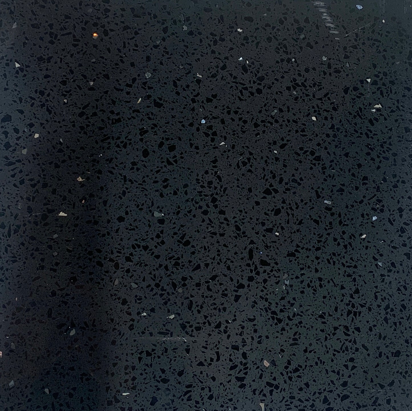 Quartz High Shine Black